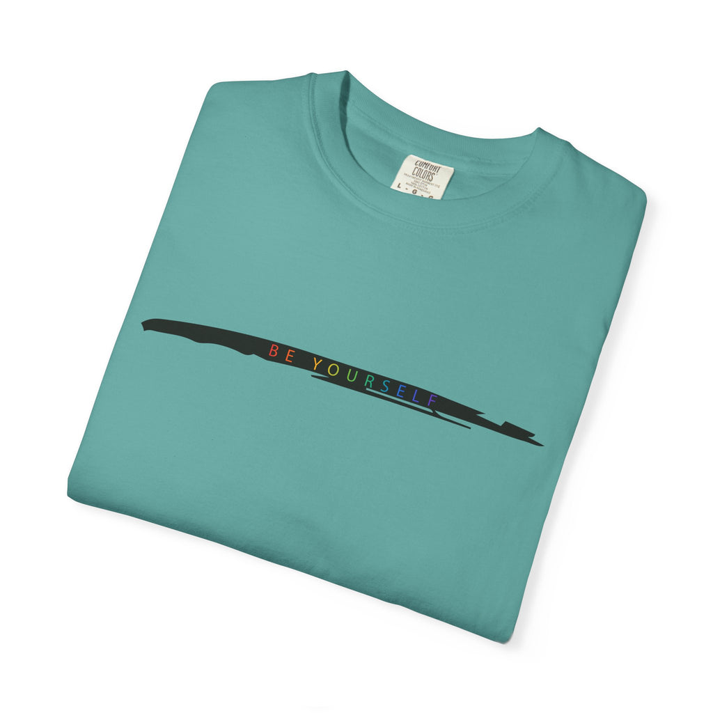 Closet Rebel "Be yourself" T-Shirt — Minimal Vintage Streetwear Tee