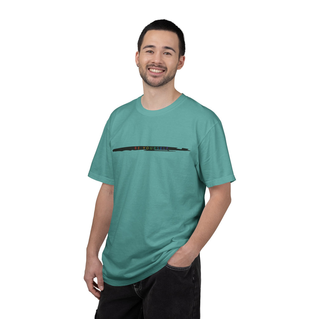Closet Rebel "Be yourself" T-Shirt — Minimal Vintage Streetwear Tee