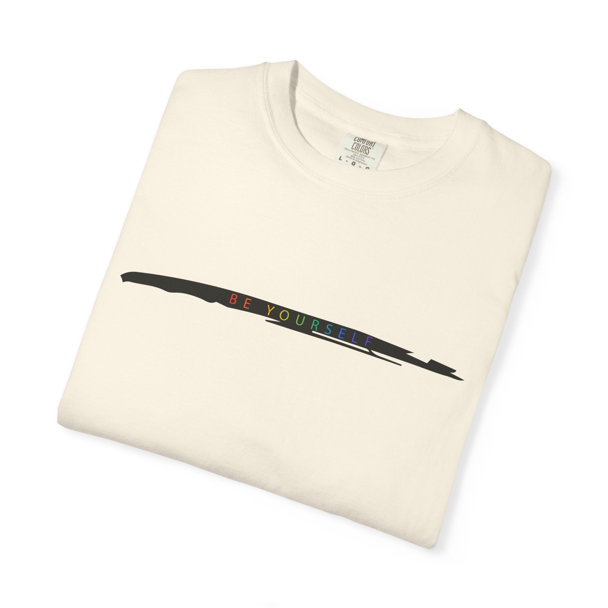 Closet Rebel "Be yourself" T-Shirt — Minimal Vintage Streetwear Tee