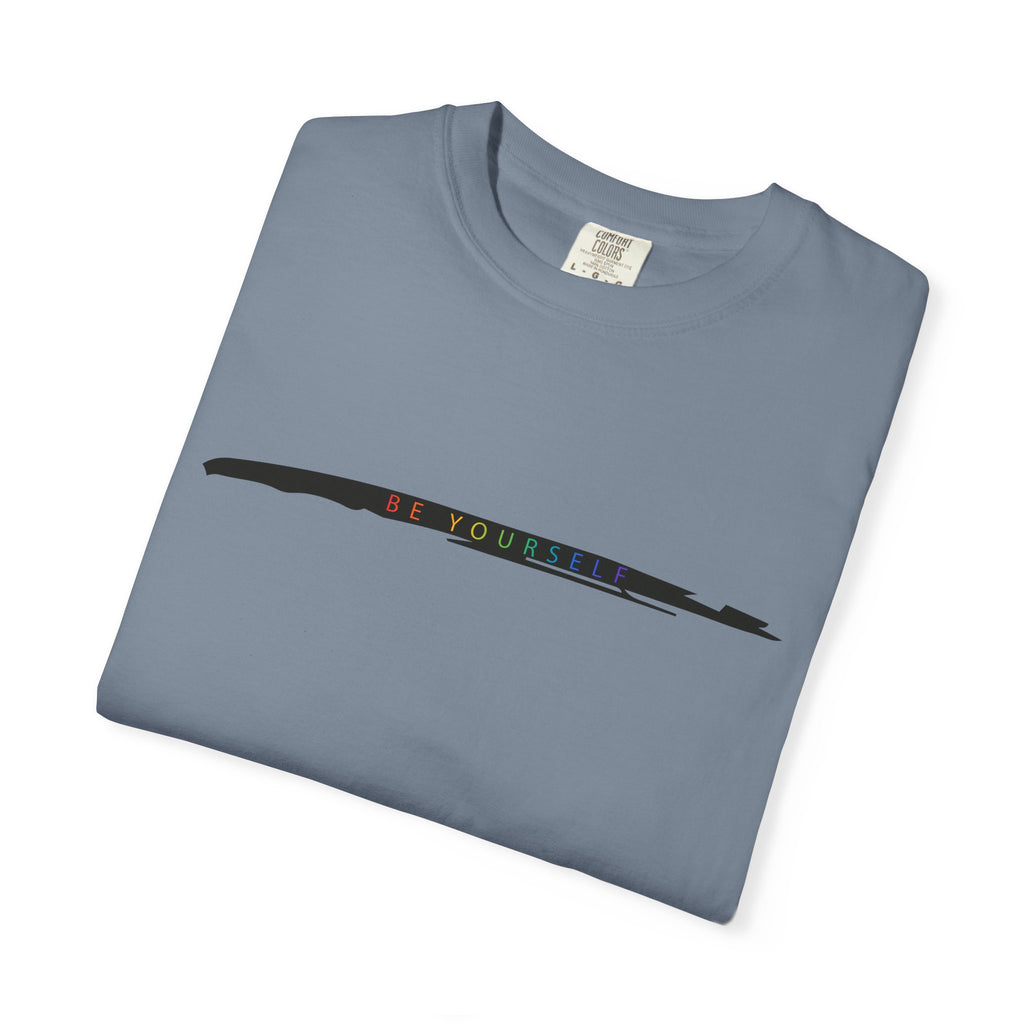 Closet Rebel "Be yourself" T-Shirt — Minimal Vintage Streetwear Tee
