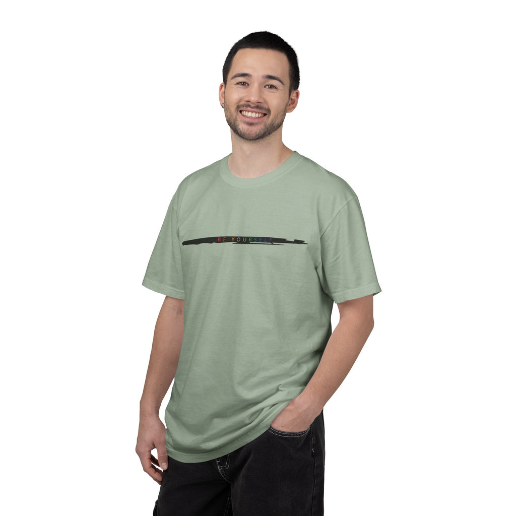 Closet Rebel "Be yourself" T-Shirt — Minimal Vintage Streetwear Tee
