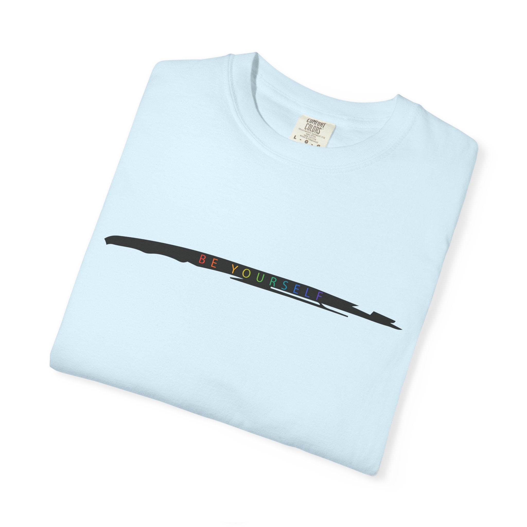 Closet Rebel "Be yourself" T-Shirt — Minimal Vintage Streetwear Tee